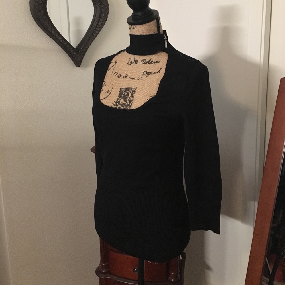 Scoop out turtle neck with zip detail Cache